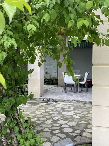 5 otaqlı həyət evi/bağ evi - Qəbələ - 170 m² (14)