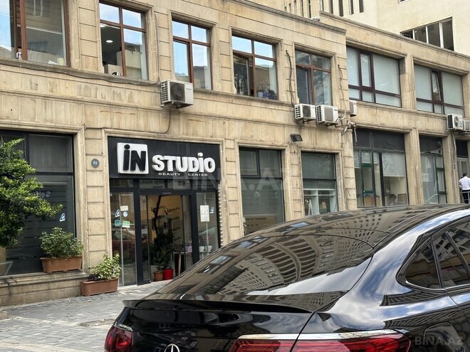 Obyekt - 28 May m. - 330 m² (1)