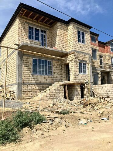 4 otaqlı həyət evi/bağ evi - Badamdar q. - 130 m² (1)