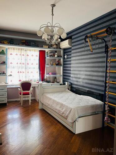 4-комн. вторичка - Насиминский  р. - 220 м² (6)
