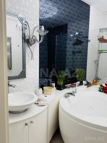 4-комн. вторичка - Насиминский  р. - 220 м² (4)