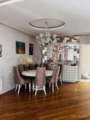 4-комн. вторичка - Насиминский  р. - 220 м² (5)