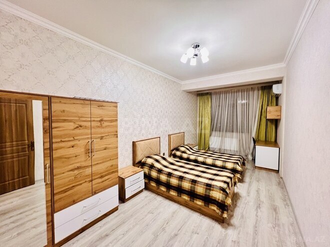 3-комн. новостройка - м. 28 мая - 120 м² (8)