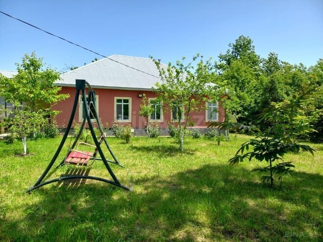4 otaqlı həyət evi/bağ evi - Qəbələ - 120 m² (2)