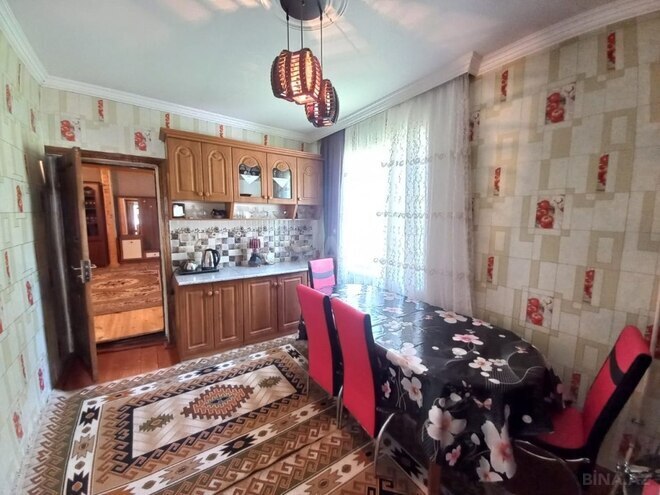 4 otaqlı həyət evi/bağ evi - Qəbələ - 120 m² (15)