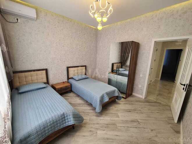 7 otaqlı həyət evi/bağ evi - Qəbələ - 250 m² (11)