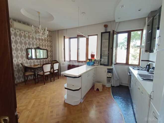 4-комн. вторичка - м. Сахил - 120 м² (1)