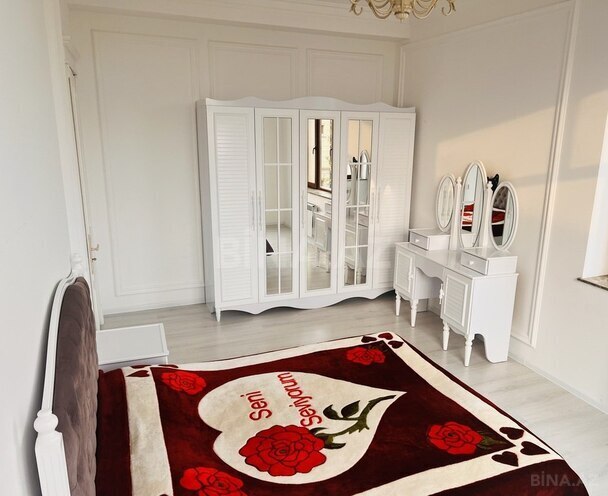 6-комн. дом/дача - пос. Новханы - 400 м² (25)
