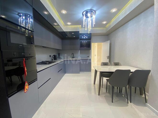 3-комн. новостройка - м. 28 мая - 121 м² (5)