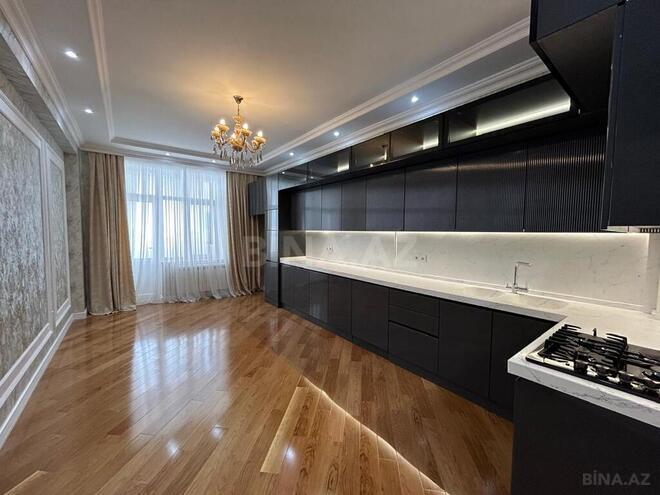 3-комн. новостройка - м. Шах Исмаил Хатаи - 130 м² (12)