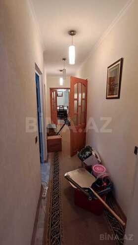 2 otaqlı köhnə tikili - İnşaatçılar m. - 65 m² (15)