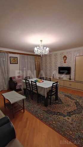2 otaqlı köhnə tikili - İnşaatçılar m. - 65 m² (16)