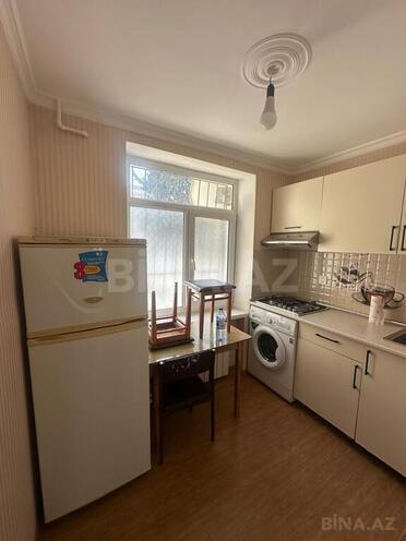 3 otaqlı köhnə tikili - Lökbatan q. - 65 m² (8)