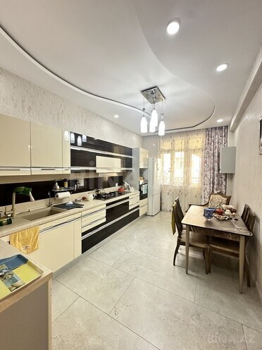 4-комн. новостройка - м. 8 ноября - 170 м² (4)