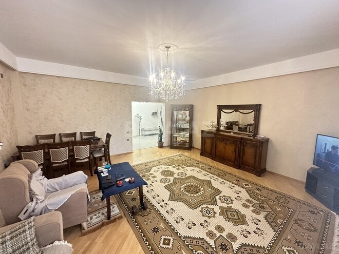 4-комн. новостройка - м. 8 ноября - 170 м² (1)