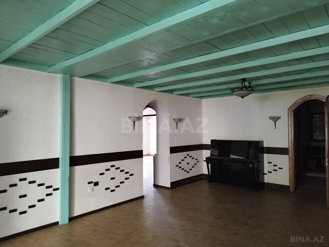 10 otaqlı həyət evi/bağ evi - M.Ə.Rəsulzadə q. - 479 m² (18)
