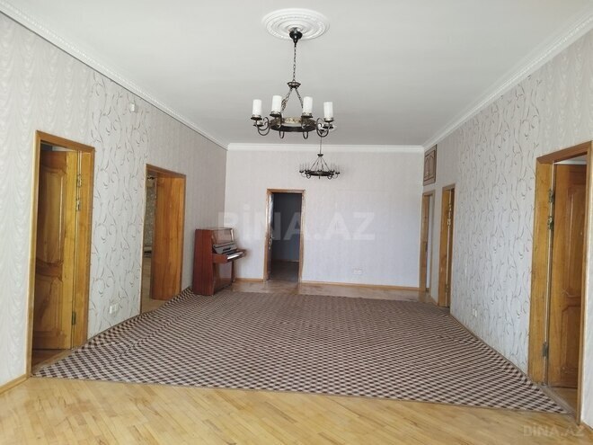 10 otaqlı həyət evi/bağ evi - M.Ə.Rəsulzadə q. - 479 m² (22)