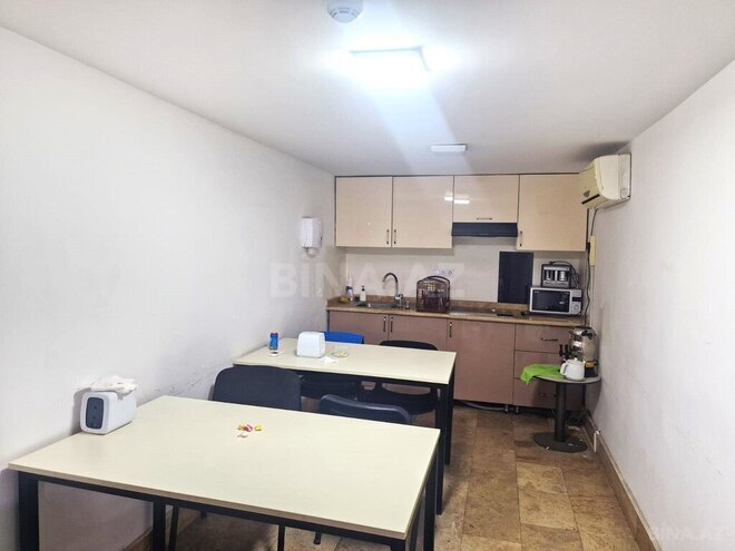 Объект - м. Кероглу - 2050 м² (24)