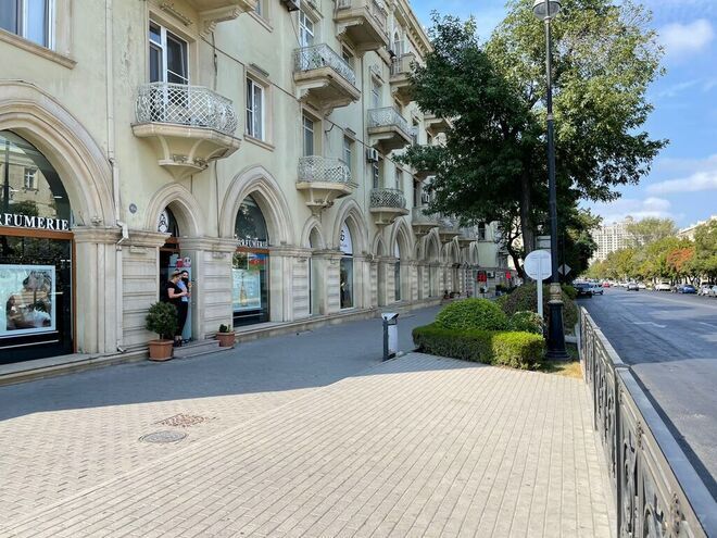 Объект - м. Элмляр Академиясы - 60 м² (2)