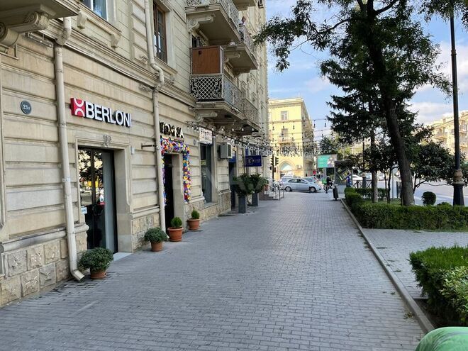 Объект - м. Элмляр Академиясы - 60 м² (1)