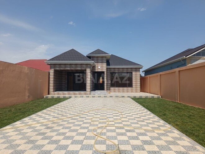 4 otaqlı həyət evi/bağ evi - Novxanı q. - 150 m² (3)