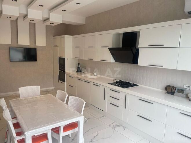 5-комн. дом/дача - пос. Новханы - 410 м² (7)