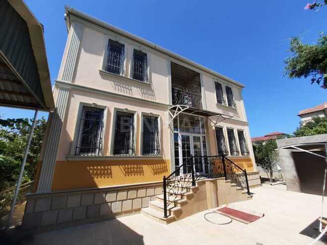 4 otaqlı həyət evi/bağ evi - Mərdəkan q. - 200 m² (1)