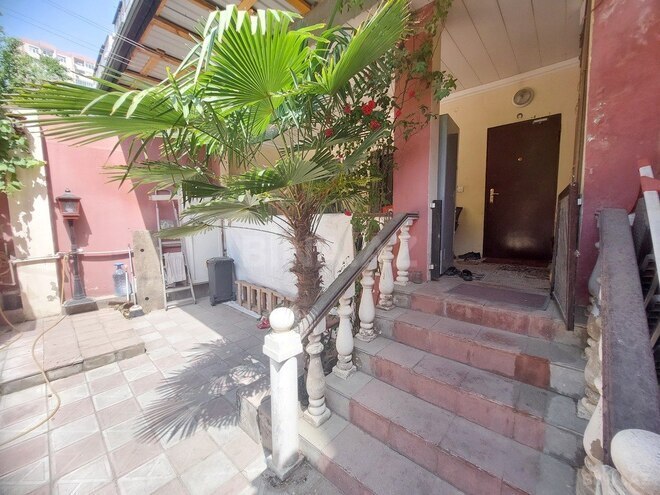 4-комн. вторичка - м. Азадлыг проспекти - 130 м² (13)