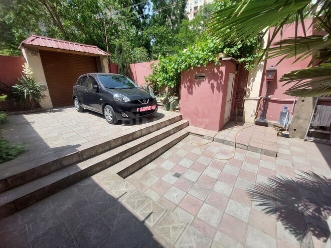 4-комн. вторичка - м. Азадлыг проспекти - 130 м² (10)