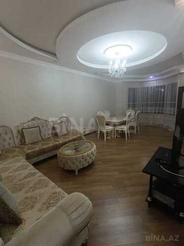 6 otaqlı həyət evi/bağ evi - Biləcəri q. - 200 m² (18)