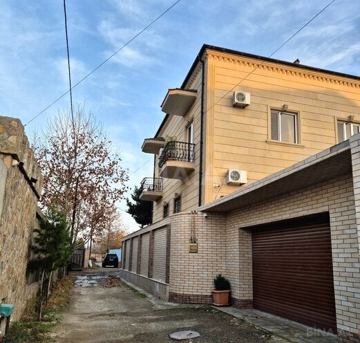 8 otaqlı həyət evi/bağ evi - Novxanı q. - 320 m² (3)