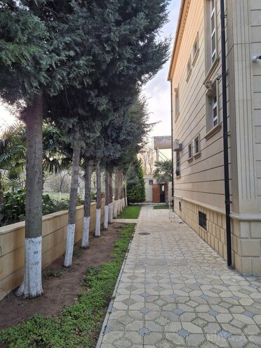 8 otaqlı həyət evi/bağ evi - Novxanı q. - 320 m² (5)