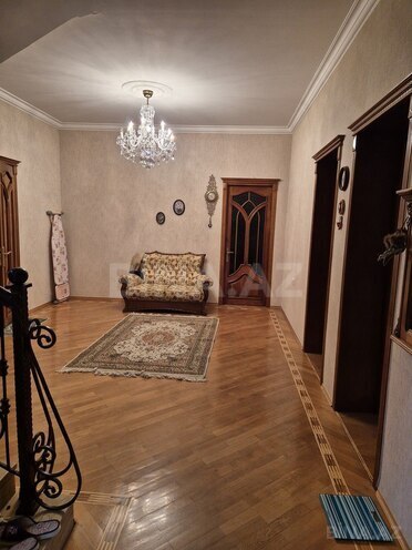 8 otaqlı həyət evi/bağ evi - Novxanı q. - 320 m² (9)