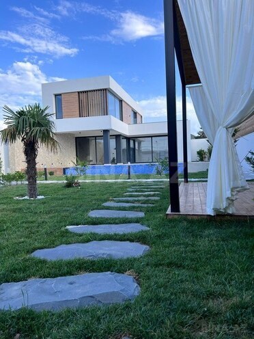 4 otaqlı həyət evi/bağ evi - Mərdəkan q. - 300 m² (1)