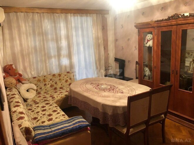 3 otaqlı köhnə tikili - Qara Qarayev m. - 70 m² (4)