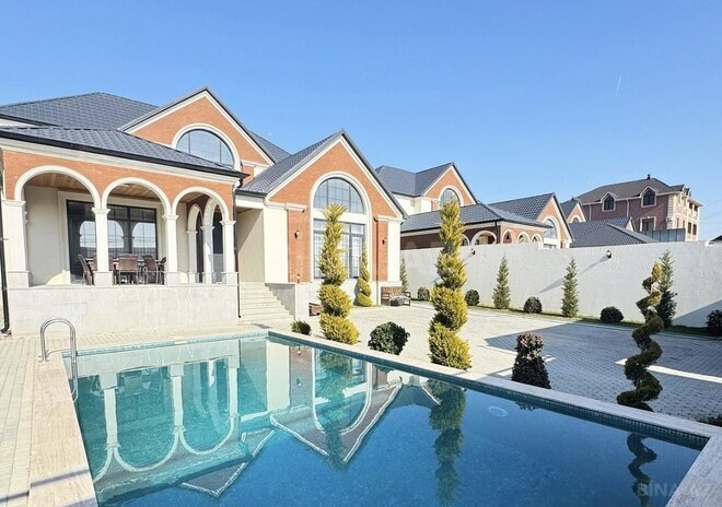 5 otaqlı həyət evi/bağ evi - Mərdəkan q. - 300 m² (2)