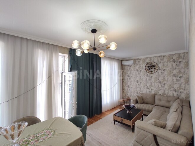 5 otaqlı həyət evi/bağ evi - Biləcəri q. - 180 m² (27)