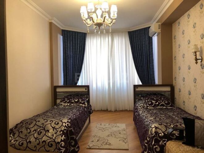 3 otaqlı yeni tikili - Şah İsmayıl Xətai m. - 150 m² (13)
