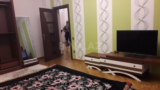 3 otaqlı yeni tikili - Şah İsmayıl Xətai m. - 150 m² (10)