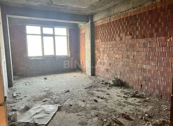 1-комн. новостройка - м. 28 мая - 78 м² (3)
