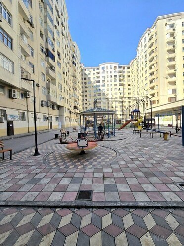3 otaqlı yeni tikili - Neftçilər m. - 91 m² (18)