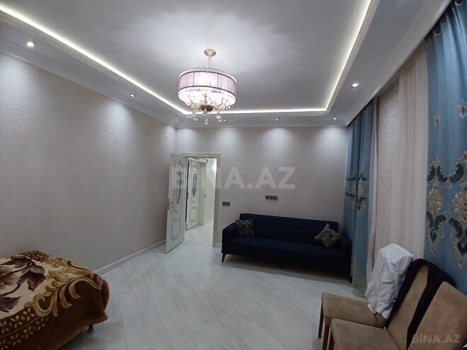 6 otaqlı həyət evi/bağ evi - Zığ q. - 420 m² (28)