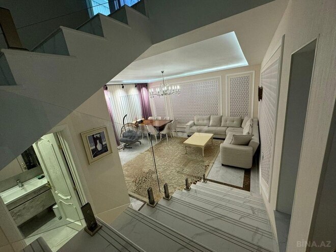 4 otaqlı həyət evi/bağ evi - Şüvəlan q. - 155 m² (26)