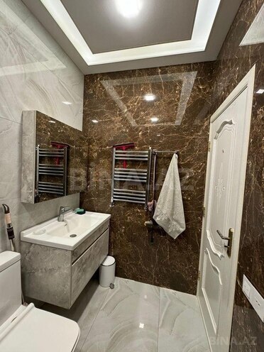 4 otaqlı həyət evi/bağ evi - Şüvəlan q. - 155 m² (22)