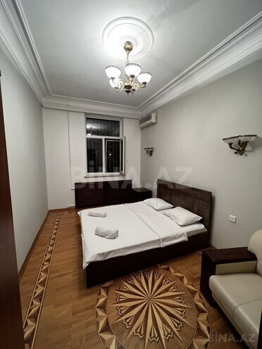 9-комн. дом/дача - м. Гянджлик - 500 м² (24)