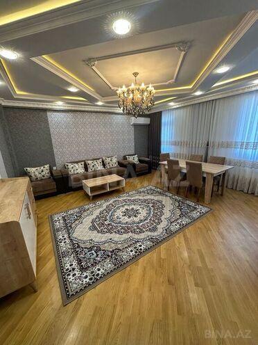 3-комн. новостройка - м. Нефтчиляр - 135 м² (2)
