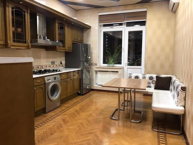 4-комн. вторичка - м. Мемар Аджеми - 120 м² (10)