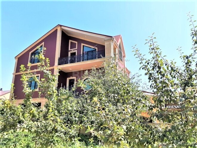 7 otaqlı həyət evi/bağ evi - Şamaxı - 400 m² (2)