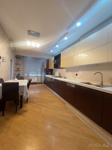 3 otaqlı yeni tikili - Elmlər Akademiyası m. - 155 m² (10)