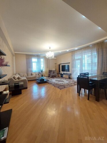 3 otaqlı yeni tikili - Elmlər Akademiyası m. - 155 m² (2)
